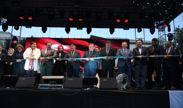 Adalet Bakanı Bozdağ, Kırşehir'de toplu açılış ve temel atma töreninde konuştu: (2)