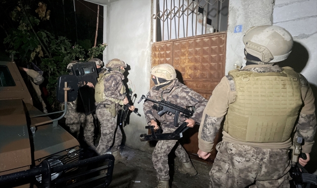 GÜNCELLEME - Mersin'de terör örgütü PKK/KCK operasyonunda 16 zanlı yakalandı