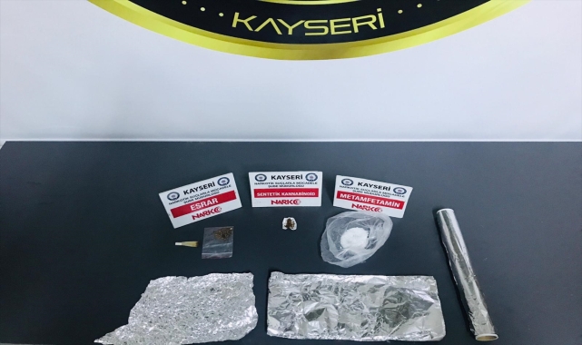 Kayseri'de uyuşturucu operasyonunda 3 zanlı yakalandı