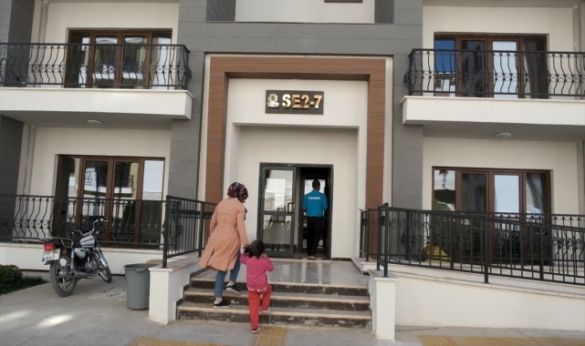 Mut'ta yapımı tamamlanan TOKİ konutları sahiplerine teslim ediliyor