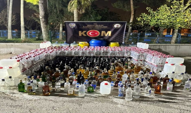 Mersin'de yılbaşı öncesi kaçak ve sahte içki operasyonunda 10 şüpheli yakalandı