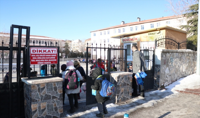 İç Anadolu'da öğrenciler dersbaşı yaptı