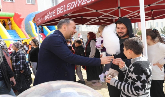 Niğde Belediyesi, yurtlarda kalan depremzede çocuklar için oyun grubu kurdu