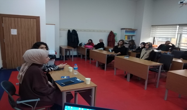 Sivas'ta halkla ilişkiler ve organizasyon kursu düzenlendi