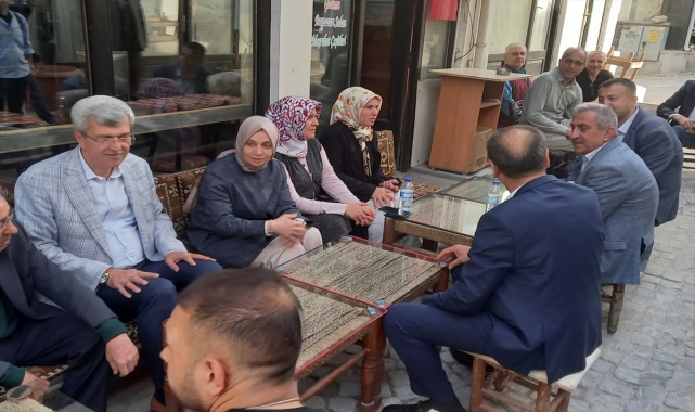 AK Parti'li Leyla Şahin Usta, Beypazarı'nda esnafı ziyaret etti: