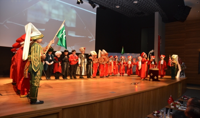 Kahramankazan'da İstanbul’un fethinin 570. yılı kutlandı