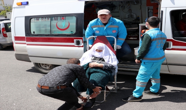 Yozgat, Niğde, Kırıkkale ve Sivas'ta hasta ve engelliler oylarını kullandı