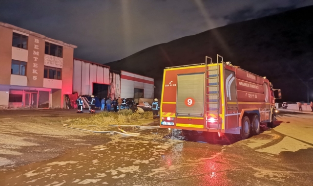 Kayseri'de fabrikada çıkan yangın söndürüldü