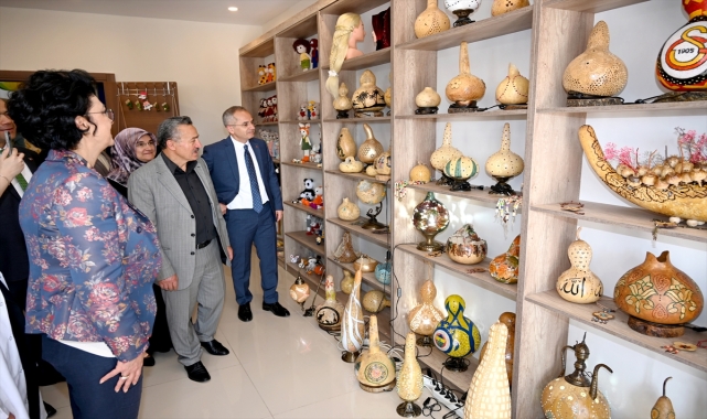 Seydişehir KOMEK'te yıl sonu sergisi
