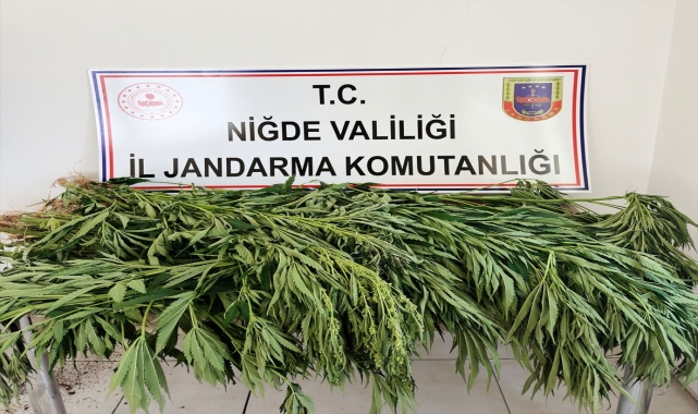 Niğde'de uyuşturucu operasyonunda 2 zanlı yakalandı