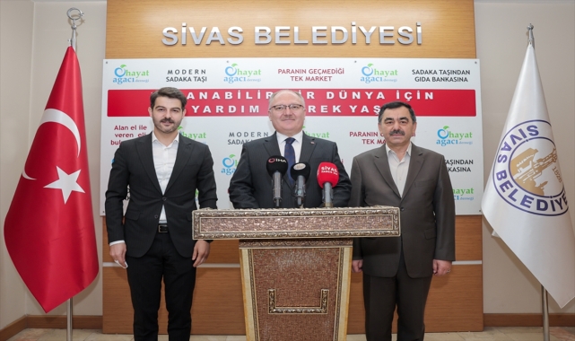 Sivas Belediyesinden ihtiyaç sahibi ailelere yakacak desteği
