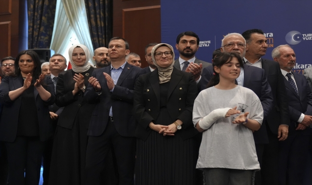 AK Parti Genel Başkanvekili Elitaş, Ankara'da partisinin bayramlaşma programında konuştu: