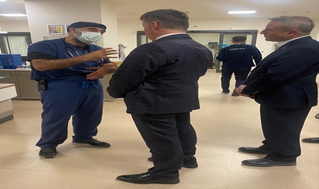 Eskişehir'de tramvayın çarptığı polis memuru yaralandı