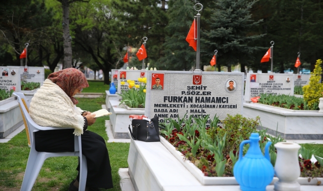 İç Anadolu'da Ramazan Bayramı arifesinde şehitlikler ziyaret edildi