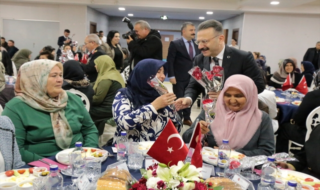 Eskişehir Valisi Aksoy, şehit anneleriyle bir araya geldi
