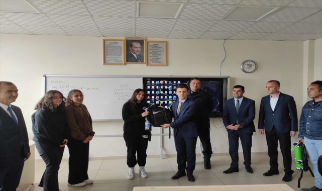 Kaman Kaymakamı Kaya, öğrencilerle buluştu