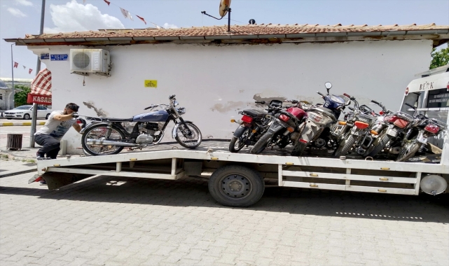 Nevşehir'de çalıntı olduğu değerlendirilen 7 motosiklete el konuldu