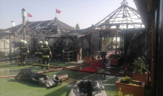 Konya'da restoranda çıkan yangın söndürüldü