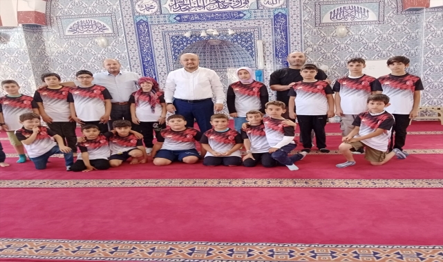 Ulaş'ta Kur'an kursu öğrencileri