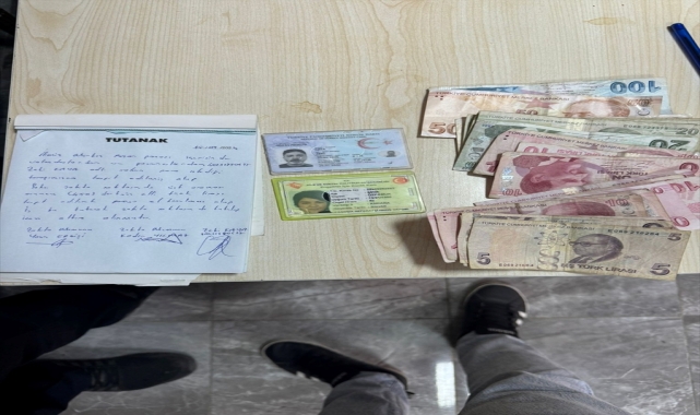 Çankırı'da zabıta ekipleri dilencilik yapan 2 kişiyi yakaladı