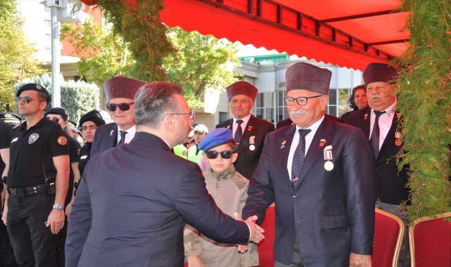 Eskişehir'in düşman işgalinden kurtuluşunun 102. yılı kutlandı
