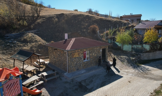 Çubuk Belediyesince yaptırılan taş fırın hizmete açıldı