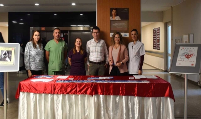 Eskişehir Osmangazi Üniversitesi Hastanesi'nde organ bağışı standı kuruldu