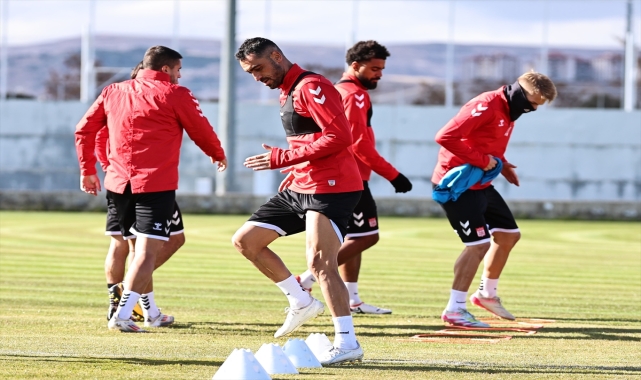 Sivasspor, Fenerbahçe maçının hazırlıklarını sürdürdü