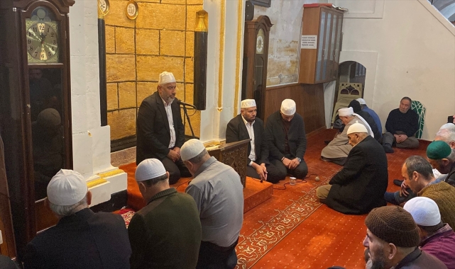 Sivas'ta Hazreti Mevlana'nın 751. Vuslat Yıl Dönümü dolayısıyla mevlit okundu